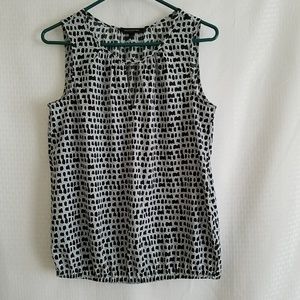 Banana Republic Sleeveless Black/Grey Blouse